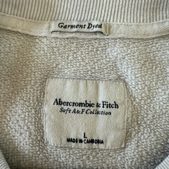 Abercrombie & Fitch Neutral Tie Dye Crew Neck - Picture 9 of 10